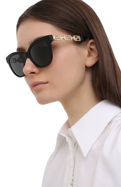 Женские солнцезащитные очки VERSACE черного цвета, арт. 4394-GB1/87 | Фото 2 (Региональные ограничения белый список (Axapta Mercury): RU; Тип очков: С/з; Оптика Гендер: оптика-женское; Очки форма: Бабочка)