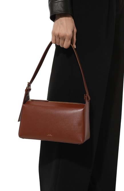 Женская сумка sac virginie A.P.C. коричневого цвета, арт. PXBRU-F61837 | Фото 2 (Материал сплава: Проставлено; Материал: Натуральная кожа; Размер: medium; Драгоценные камни: Проставлено)