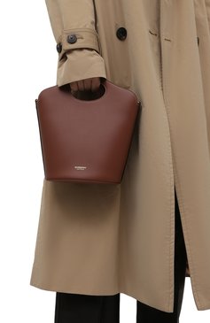Женская сумка pocket  small BURBERRY коричневого цвета, арт. 8046241 | Фото 2 (Сумки-технические: Сумки top-handle; Материал: Натуральная кожа; Ремень/цепочка: На ремешке; Размер: small)