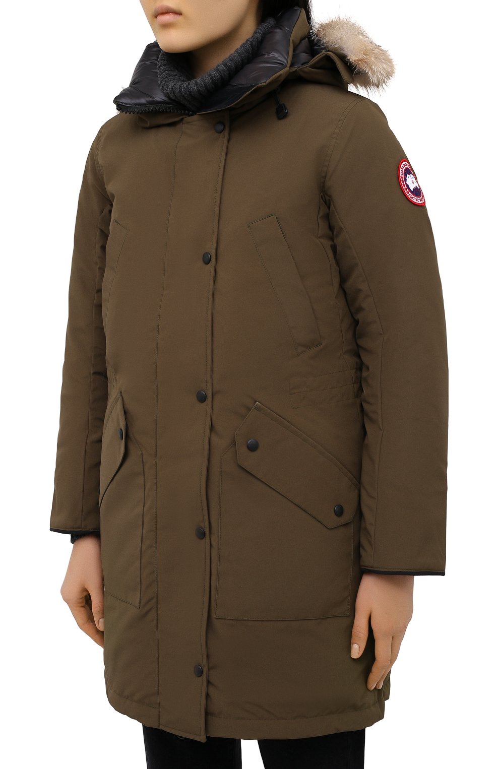 Женская пуховая парка CANADA GOOSE �хаки цвета, арт. 6555L | Фото 3 (Кросс-КТ: Куртка; Рукава: Длинные; Длина (верхняя одежда): До середины бедра; Материал внешний: Синтетический материал; Стили: Спорт-шик; Материал утеплителя: Пух и перо)
