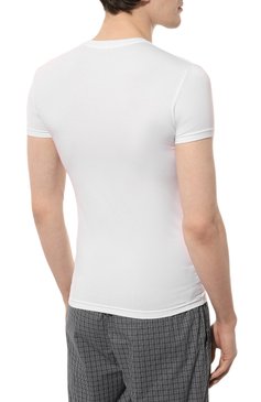 Мужская футболка EMPORIO ARMANI белого цвета, арт. 111035/3R511 | Фото 4 (Кросс-КТ: домашняя одежда; Рукава: Короткие; Материал внешний: Син тетический материал; Длина (для топов): Стандартные)
