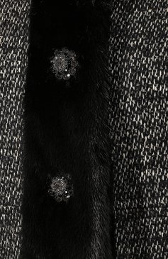 Женское пальто с меховой подкладкой DOLCE & GABBANA золотого цвета, арт. I2048Z/FUMU2 | Фото 5 (Женское Кросс-КТ: Мех; Материал внешний: Натуральный мех; Материал утеплителя: Натуральный мех; Материал сплава: Проставлено, Проверено; 1-2-бортные: Однобортные; Статус проверки: Проверено, Проверена категория; Драгоценные камни: Проставлено; Рукава: 3/4; Длина (верхняя одежда): Короткие; Рукава от горловины: 3/4)