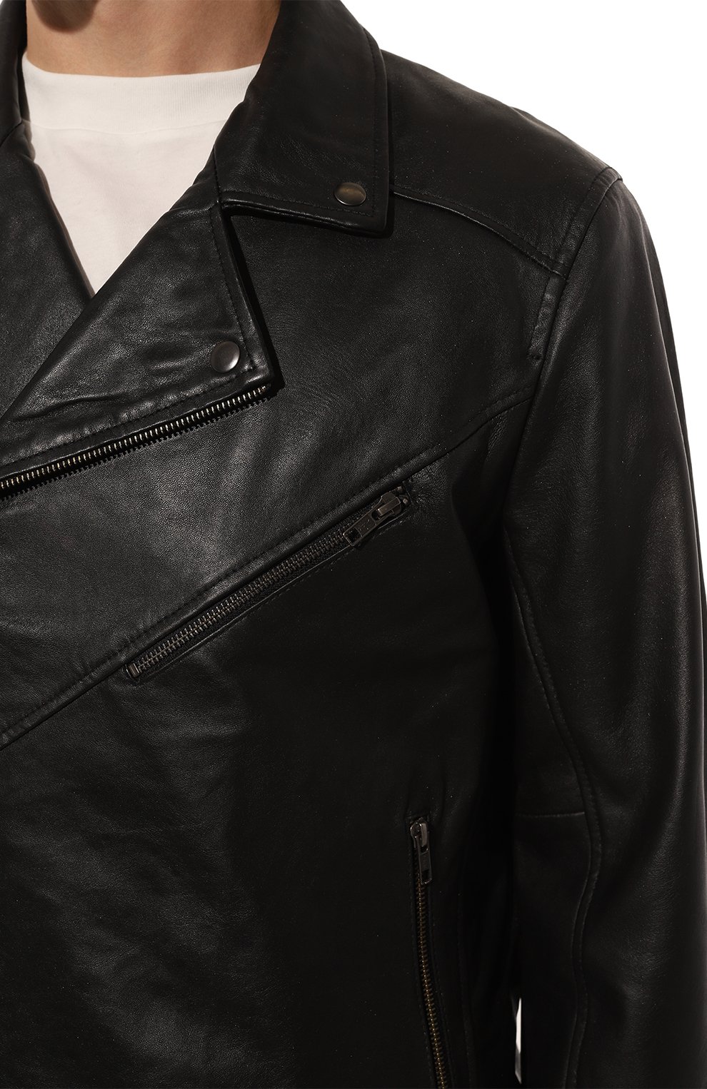 Мужская кожаная куртка UNIQUE AS DUCK черного цвета, арт. KOZL1 | Фото 5 (Кросс-КТ: Куртка; Рукава: Длинные; Материал сплава: Проставлено; Материал внешн�ий: Натуральная кожа; Драгоценные камни: Проставлено; Мужское Кросс-КТ: Кожа и замша; Длина (верхняя одежда): Короткие; Стили: Кэжуэл)