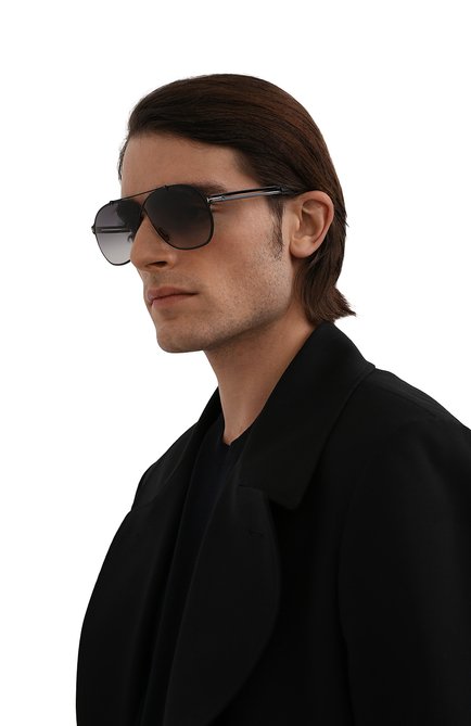 Мужские солнцезащитные очки TOM FORD черного цвета, арт. TF829 01B | Фото 2 (Тип очков: С/з; Кросс-КТ: С/з-муж�ское; Оптика Гендер: оптика-мужское; Очки форма: Авиаторы)