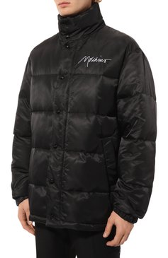 Мужская утепленная куртка MOSCHINO черного цвета, арт. A0629/5215 | Фото 3 (Кросс-КТ: Куртка; Рукава: Длинны е; Длина (верхняя одежда): До середины бедра; Материал внешний: Синтетический материал; Мужское Кросс-КТ: утепленные куртки; Материал сплава: Проставлено; Материал подклада: Синтетический материал; Драгоценные камни: Проставлено; Стили: Кэжуэл)