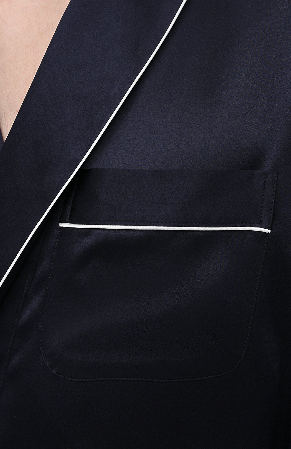 Мужской шелковый халат ZIMMERLI темно-синего цвета, арт. 6000-75131 | Фото 5 (Материал внешний: Шелк; Рукава: Длинные; Кросс-КТ: домашняя одежда; Длина (верхняя одежда): Длинные)
