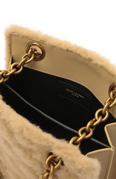 Женская сумка maillon SAINT LAURENT бежевого цвета, арт. 672671/29X17 | Фото 5 (Материал: Натуральный мех; Сумки-технические: Сумки через плечо; Размер: mini; Ремень/цепочка: На ремешке)
