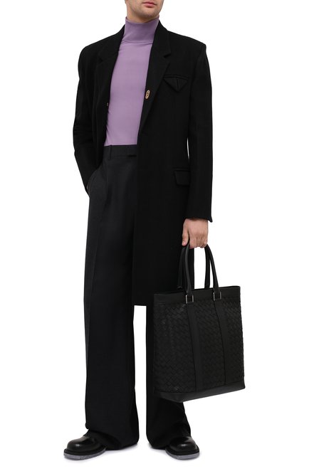 Мужская кожаная сумка-тоут BOTTEGA VENETA черного цвета, арт. 650516/V0E51 | Фото 2 (Материал: Натуральная кожа; Размер: large; Региональные ограничения белый список (Axapta Mercury): RU)