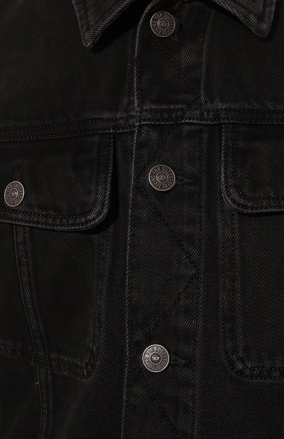 Мужская джинсовая куртка DIESEL черного цвета, арт. A03526/09B88 | Фото 5 (Кросс-КТ: Куртка, Деним; Рукава: Длинные; Материал сплава: Проставлено; Материал внешний: Хлопок, Деним; Драгоценные камни: Проставлено; Длина (верхняя одежда): Короткие; Стили: Кэжуэл)