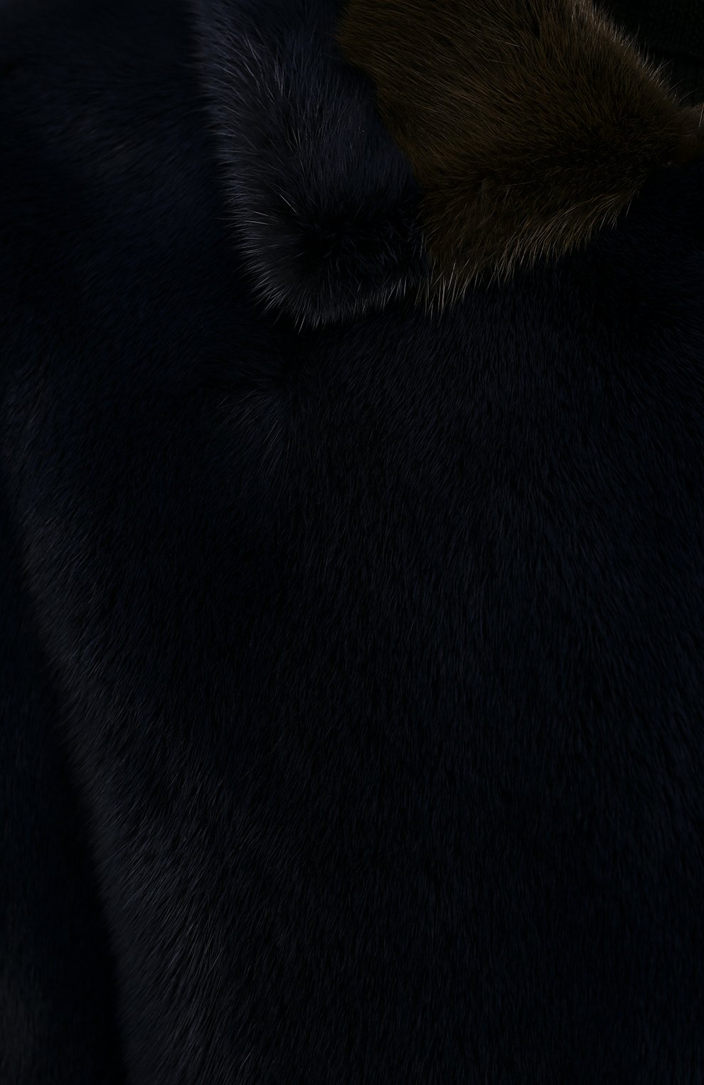 Женская шуба из меха норки LORO PIANA синего цвета, арт. FAI1861 | Фото 5 (Женское Кросс-КТ: Мех; Рукава: Длинные; Материал внешний: Натуральный мех; Длина (верхняя одежда): До колена; Материал подклада: Шелк)