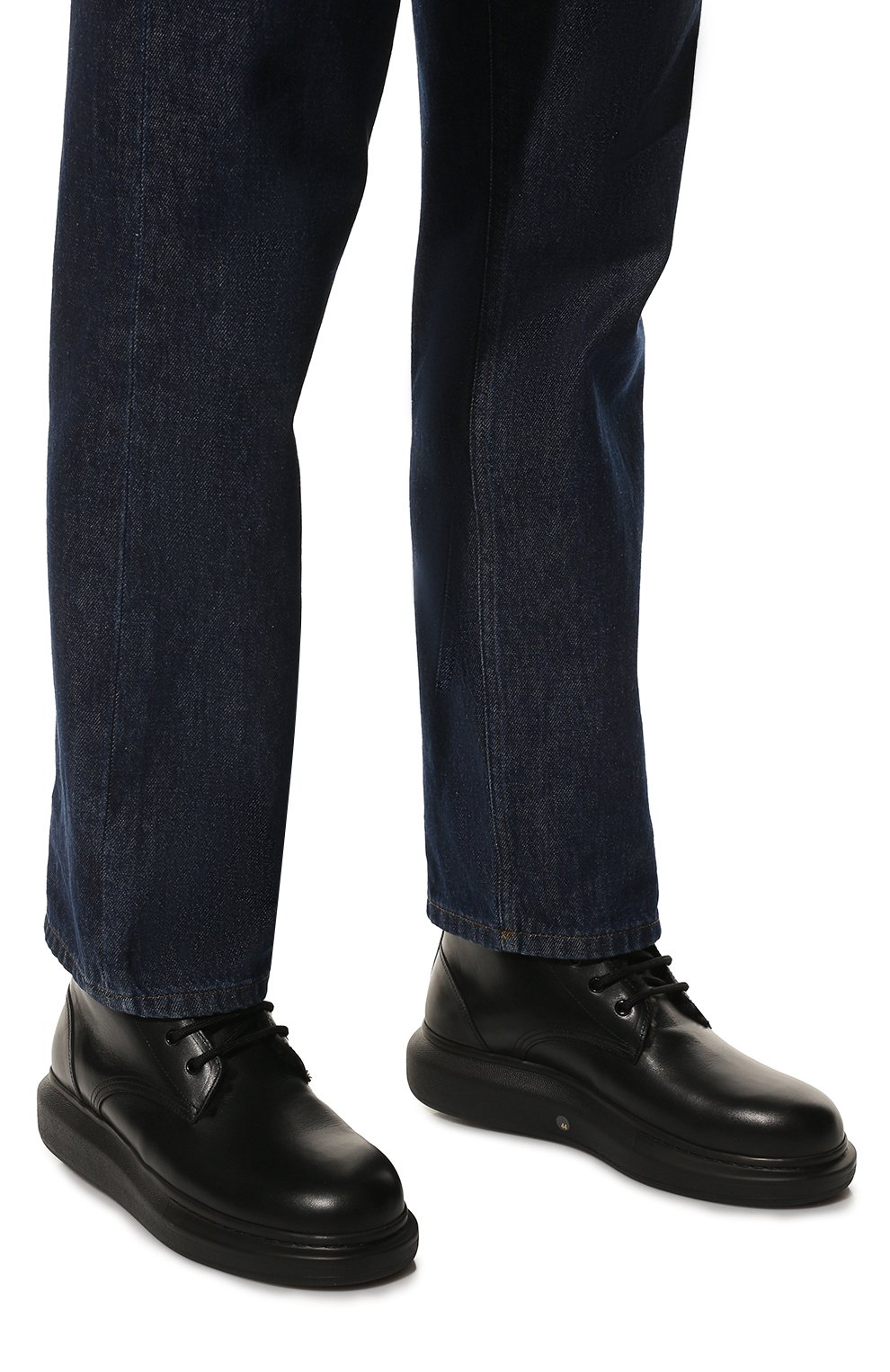Мужские кожаные ботинки ALEXANDER MCQUEEN черного цвета, арт. 604235/WHXE2 | Фото 3 (Материал утеплителя: Натуральный мех; Мужское Кросс-КТ: Ботинки-обувь, Байкеры-обувь, зимние ботинки; Материал внутренний: Натуральная кожа; Подошва: Массивная; Статус проверки: Проверена категория)