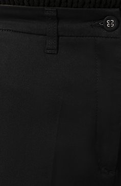 Женские хлопковые брюки TWO WOMEN IN THE WORLD черного цвета, арт. LAUREN/UWZLN | Фото 5 (Женское Кросс-КТ: Брюки-одежда; Материал внешний: Хлопок; Длина (брюки, джинсы): Укороченные; Статус проверки: Проверена категория)