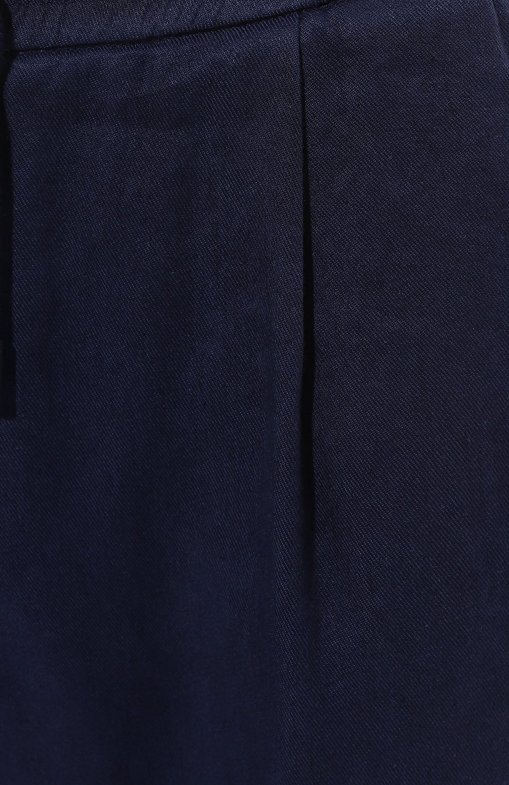 Женские брюки JACOB COHEN темно-синего цвета, арт. V P 026 01 S 3995/Y64 | Фото 5 (Длина (брюки, джинсы): Стандартные; Женское Кросс-КТ: Брюки-одежда; Силуэт Ж (брюки и джинсы): Прямые; Материал сплава: Проставлено; Материал внешний: Лиоцелл, Лен, Растительное волокно; Драгоценные камни: Проставлено; Стили: Кэжуэл)