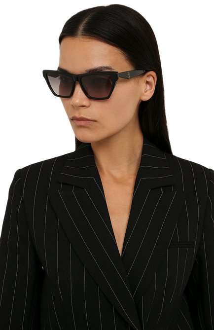 Женские солнцезащитные очки SAINT LAURENT черного цвета, арт. SL M103 001 | Фото 2 (Тип очков: С/з; Очки форма: Квадратные; Оптика Гендер: оптика-женское)
