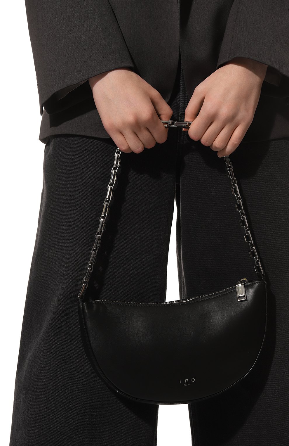 Женская сумка arc IRO черного цвета, арт. WF44ARCCLUTCH | Фото 2 (Сумки-технические: Сумки top-handle; Размер: medium; Материал: Натуральная кожа)