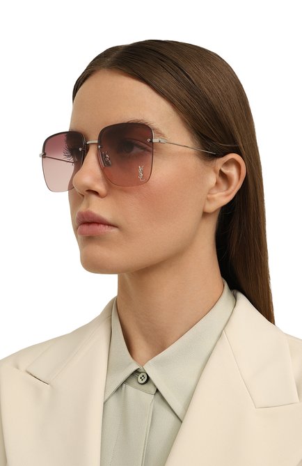 Женские солнцезащитные очки SAINT LAURENT светло-розового цвета, арт. SL 312 M 011 | Фото 2 (Тип очков: С/з; Оптика Гендер: оптика-женское; Очки форма: Квадратные)