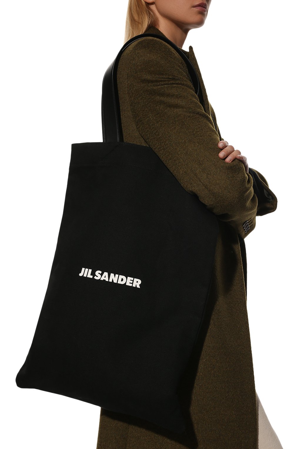 Женский сумка-шопер book JIL SANDER черного цвета, арт. J07WC0007-P4863 | Фото 2 (Сумки-технические: Сумки-шопперы; Региональные ограничения белый список (Axapta Mercury): Не проставлено; Материал сплава: Проставлено; Нос: Не проставлено; Материал: Текстиль; Драгоценные камни: Проставлено; Размер: large)