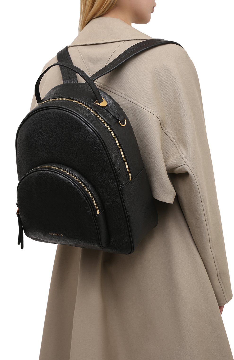 Женский рюкзак lea COCCINELLE черного цвета, арт. E1 H60 14 02 01 | Фото 2 (Материал: Натуральная кожа; Стили: Кэжуэл; Размер: large)