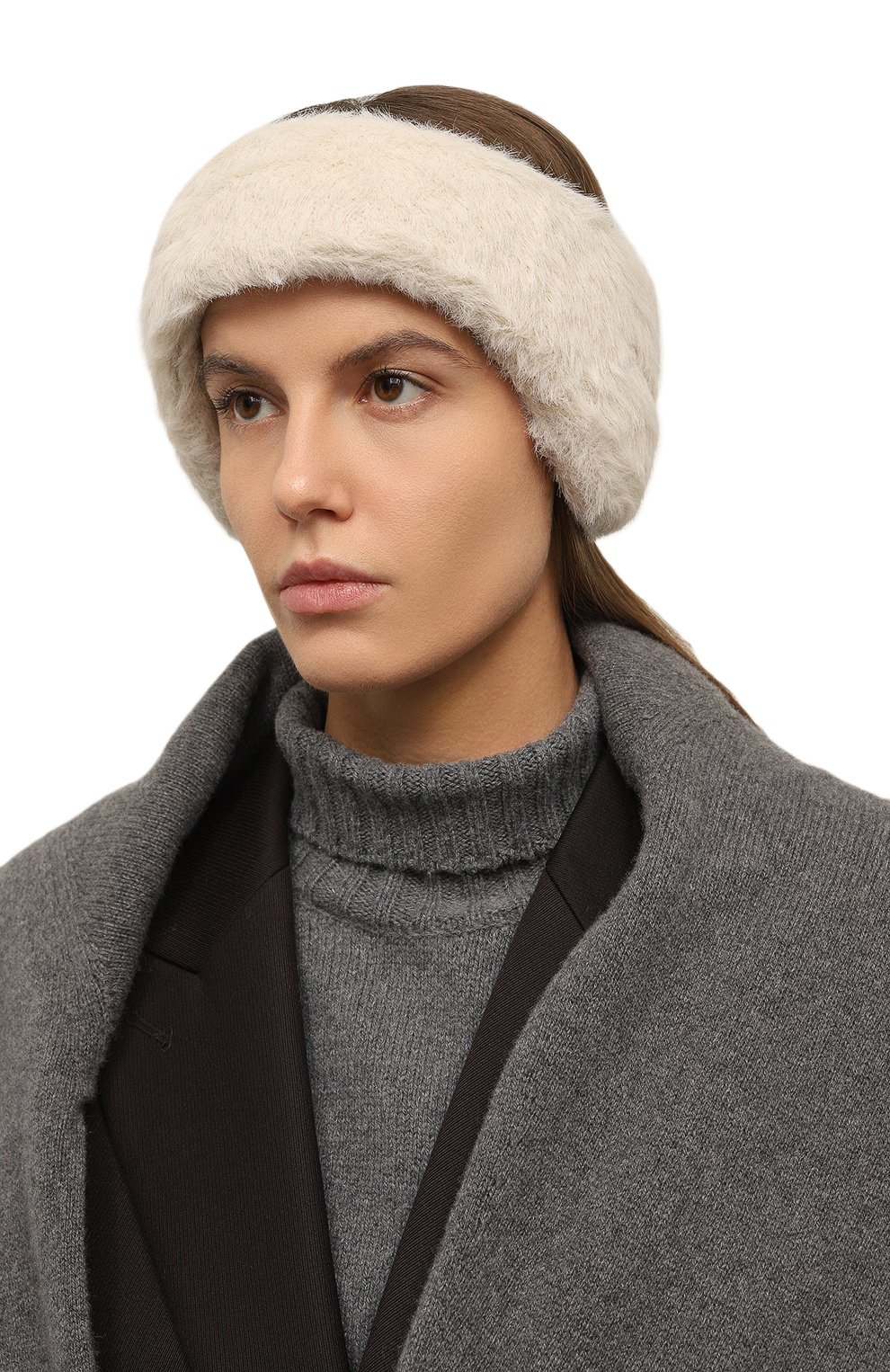 Женская белая повязка на голову JACQUEMUS купить в интернет-магазине ...