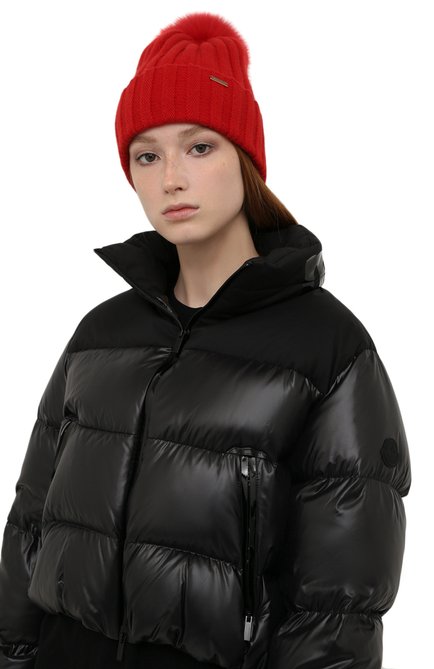 Женская шапка из шерсти и кашемира WOOLRICH красного цвета, арт. CFWWAC0106FR/UF0600 | Фото 2 (Материал: Кашемир, Шерсть, Текстиль)