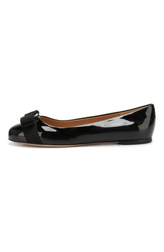 Женские черные кожаные балетки varina SALVATORE FERRAGAMO купить в ...