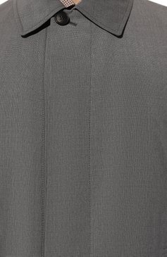 Мужской шерстяной плащ BRIONI серого цвета, арт. SHMF/P6A32 | Фото 5 (Мужское Кросс-КТ: Плащ-верхняя одежда; Материал внешний: Шерсть; Рукава: Длинные; Длина (верхняя одежда): До середины бедра; Материал сплава: Проставлено; Стили: Классический; Материал подклада: Синтетический материал; Ювелирные украшения: Назначено; Драгоценные камни: Проставлено)