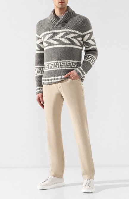 Мужской кашемировый свитер RALPH LAUREN серого цвета, арт. 790730585 | Фото 2 (Рукава: Длинные; Длина (для топов): Стандартные; Статус проверки: Проверено, Проверена категория; Материал внешний: Шерсть, Кашемир; Принт: С принтом; Мужское Кросс-КТ: Свитер-одежда)