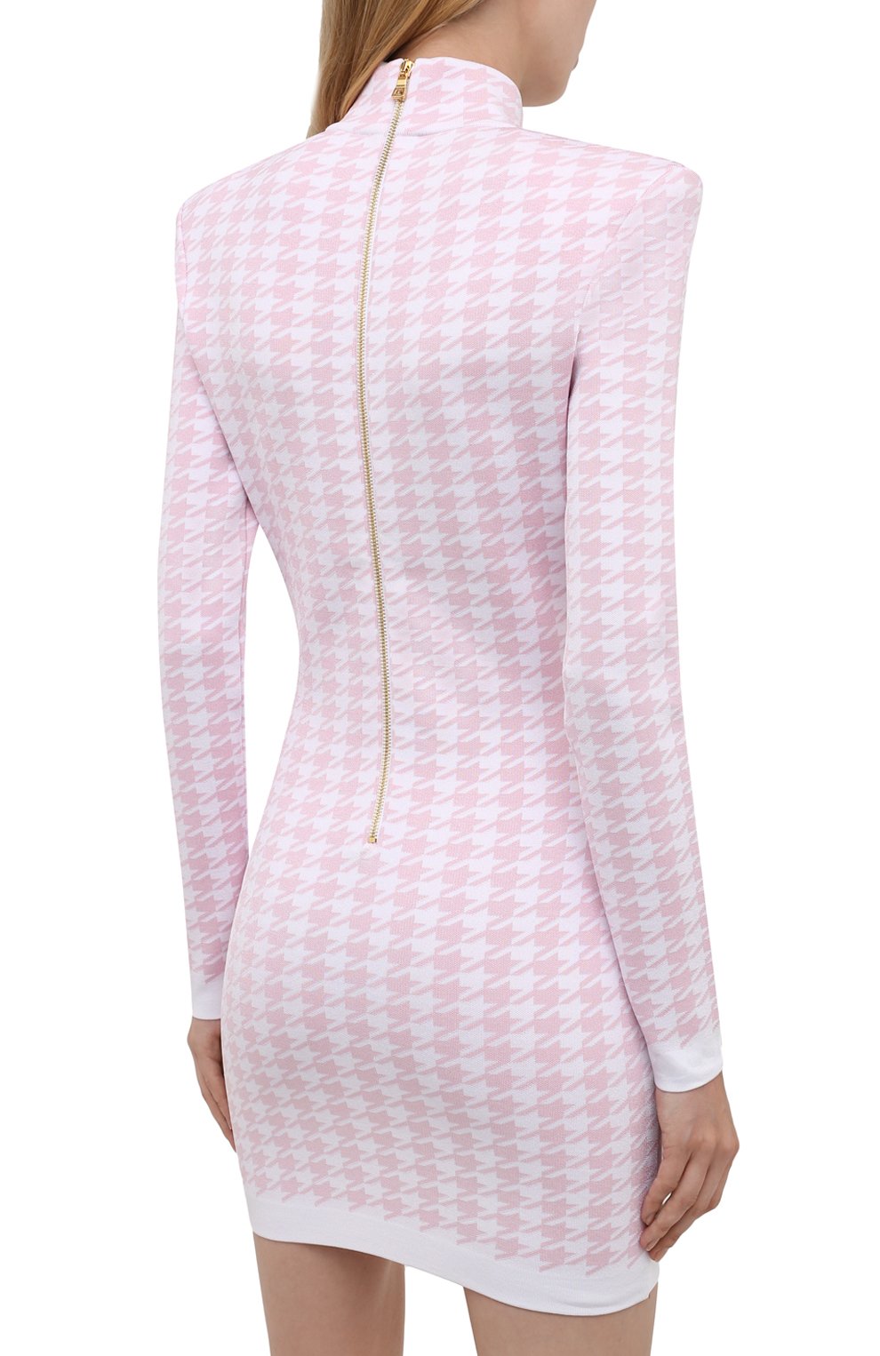 Женское платье из вискозы BALMAIN светло-розового цвета, арт. WF1R8241/K286 | Фото 4 (Случай: Коктейльный; Рукава: Длинные; Стили: Гламурный; Длина Ж (юбки, платья, шорты): Мини; Региональные ограничения белый список (Axapta Mercury): RU; Кросс-КТ: Трикотаж; Материал сплава: Проставлено; Материал внешний: Вискоза; Драгоценные камни: Проставлено; Женское Кросс-КТ: Платье-одежда)