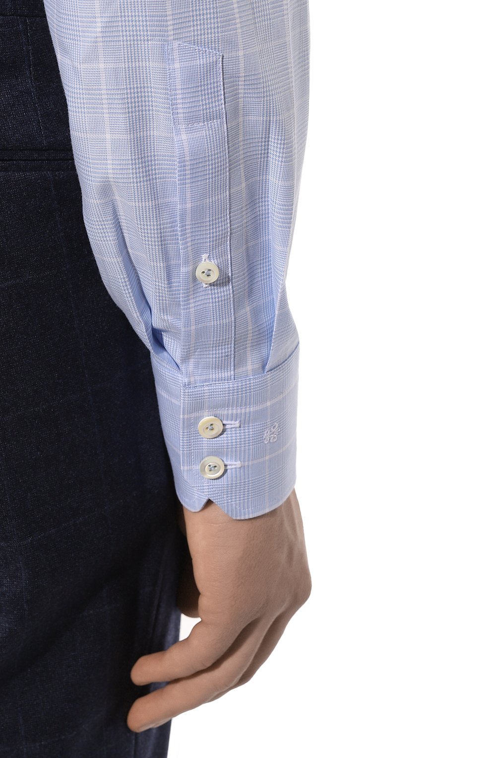Мужская хлопковая сорочка VAN LAACK голубого цв ета, арт. T-RALI0-SF/151345 | Фото 6 (Манжеты: На пуговицах; Принт: Клетка; Рукава: Длинные; Воротник: Акула; Длина (для топов): Стандартные; Рубашки М: Slim Fit; Материал сплава: Проставлено; Материал внешний: Хлопок; Стили: Классический; Случай: Формальный; Драгоценные камни: Проставлено)
