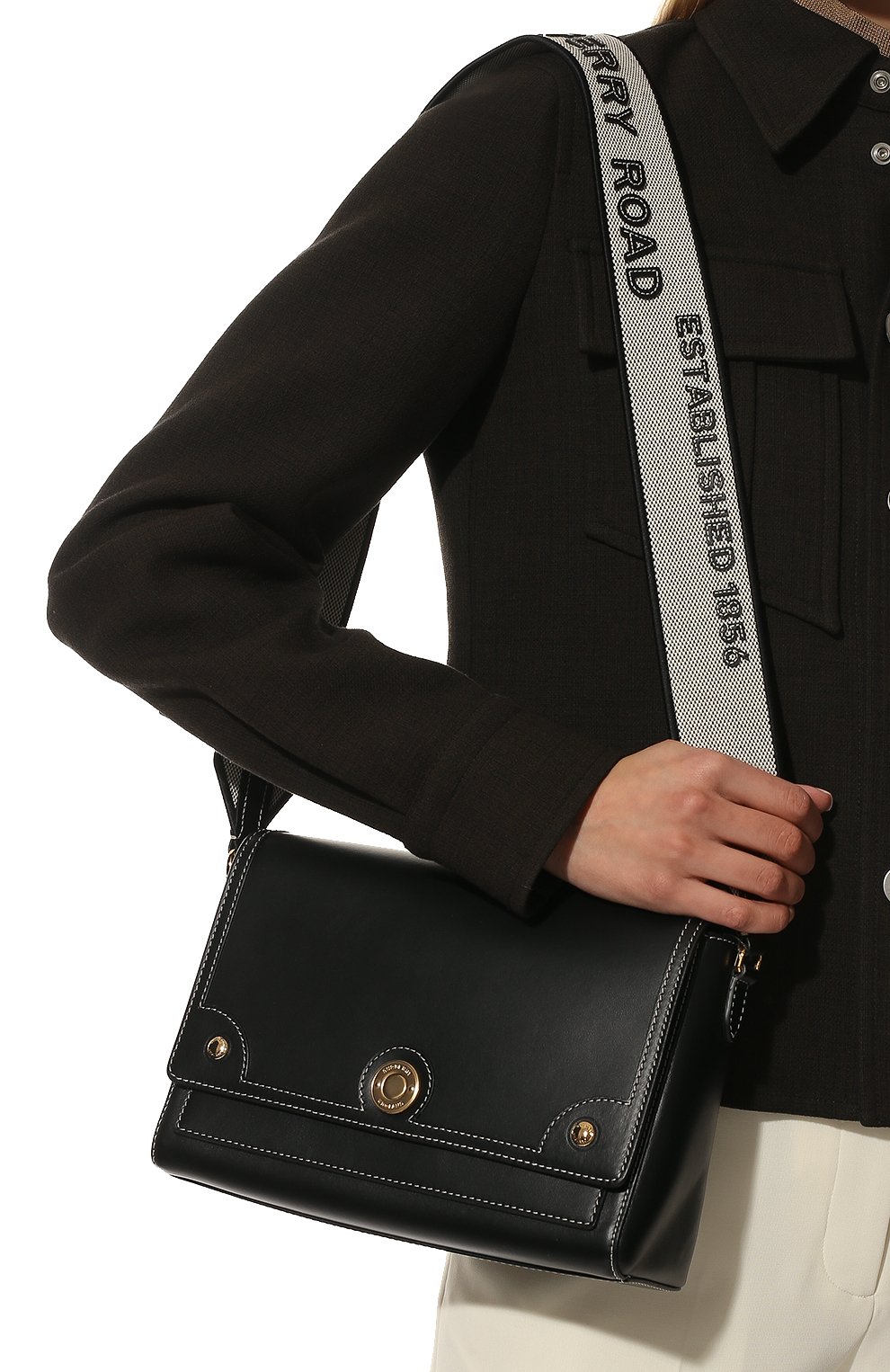 Женская сумка note small BURBERRY черного цвета, арт. 8044177 | Фото 2 (Сумки-технические: Сумки через плечо; Материал: Натуральная кожа; Размер: small)
