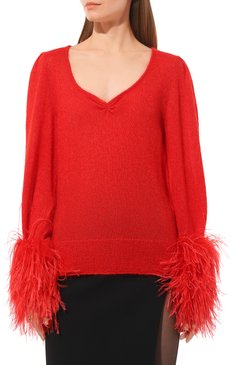 Женский пуловер GUCCI красного цвета, арт. 670624 XKB1V | Фото 3 (Материал внешний: Шерсть; Рукава: Длинные; Длина (для топов): Стандартные; Женское Кросс-КТ: Пуловер-одежда, Кардиган-одежда; Стили: Романтичный)