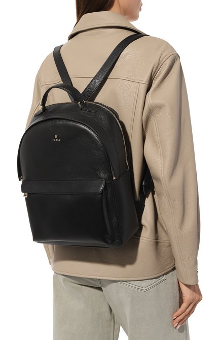 Женский рюкзак furla favola medium FURLA черного цвета, арт. WB01151/BX2515 | Фото 2 (Размер: medium; Материал сплава: Проставлено; Материал: Натуральная кожа; Драгоценные камни: Проставлено; Стили: Кэжуэл)