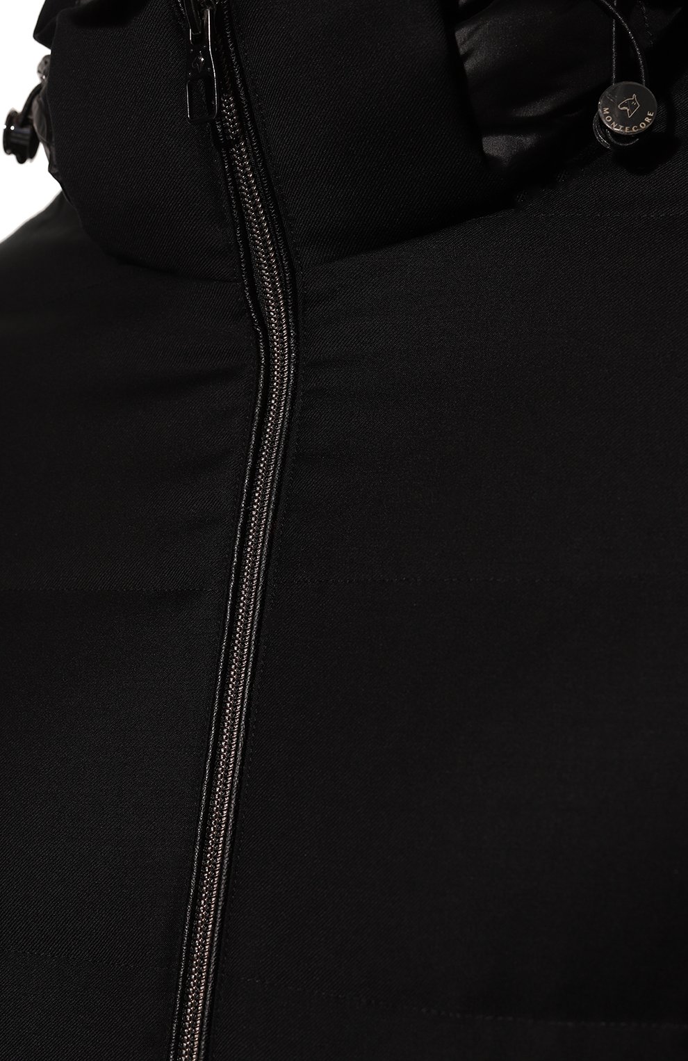 Мужская пуховая куртка MONTECORE черного цвета, арт. F03MUCX527-106 | Фото 5 (Кросс-КТ: Куртка; Мужское Кросс-КТ: шерсть и кашемир, Куртка-пуховая; Материал внешний: Шерсть; Рукава: Длинные; Материал сплава: Проставлено; Материал подклада: Синтетический материал; Драгоценные камни: Проставлено; Длина (верхняя одежда): Короткие; Материал утеплителя: Пух и перо; Стили: Кэжуэл)