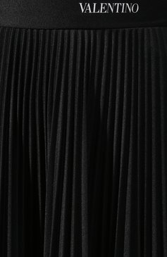 Женская юбка-миди VALENTINO черного цвета, арт. TB3MD01H575 | Фото 5 (Материал внешний: Синтетический материал; Женское Кросс-КТ: Юбка-одежда; Длина Ж (юбки, платья, шорты): Миди; Статус проверки: Проверена категория)