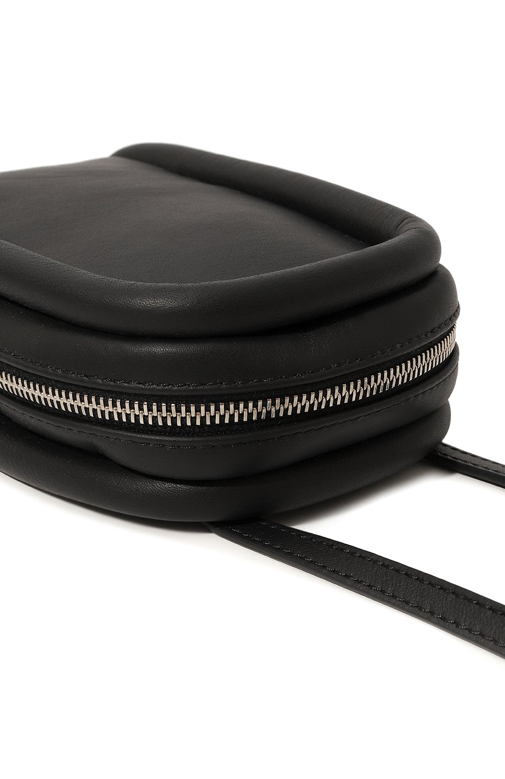 Кожаный чехол bumper для iphone  JW ANDERSON черного цвета, арт. AC0228-LA0168 | Фото 3 (Женское Кросс-КТ: Кожа iPhone; Материал: Натуральная кожа)