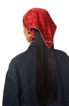 Женский шелковый платок PRADA красного цвета, арт. 1FF004-2DTR-F0976 | Фото 3 (Материал: Текстиль, Шелк)