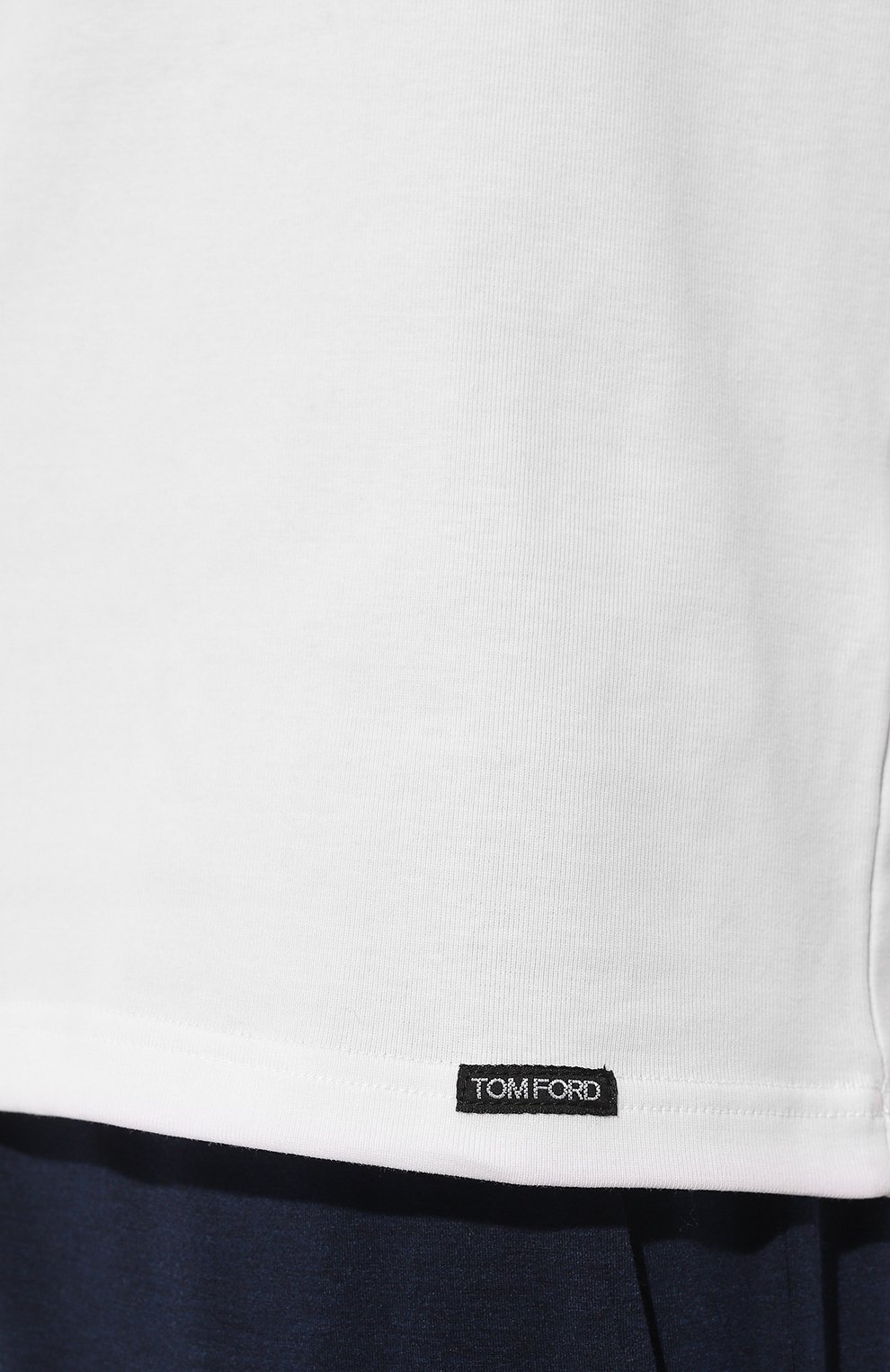 Мужская хлопковая футболка TOM FORD белого цвета, арт. T4M08104 | Фото 5 (Кросс-КТ: домашняя одежда; Рукава: Короткие; Длина (для топов): Стандартные; Материал сплава: Проставлено; Материал внешний: Хлопок; Драгоценные камни: Проставлено)