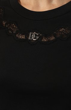 Женская хлопковая футболка DOLCE & GABBANA черного цвета, арт. F8T66Z/G7H1Z | Фото 5 (Принт: Без принта; Рукава: Короткие; Длина (для топов): Стандартные; Материал сплава: Проставлено; Материал внешний: Хлопок; Женское Кросс-КТ: Футболка-одежда; Драгоценные камни: Проставлено; Стили: Кэжуэл)