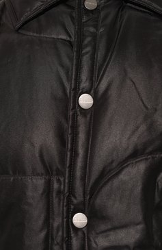 Мужская утепленная куртка LES BENJAMINS черного цвета, арт. LB23SSH0EMUCA-203 | Фото 5 (Кросс-КТ: Куртка; Рукава: Длинные; Материал внешний: Синтетический материал; Стили: Гранж; Мужское Кросс-КТ: утепленные куртки; Материал сплава: Проставлено; Материал подклада: Синтетический материал; Драгоценные камни: Проставлено; Длина (верхняя одежда): Короткие)