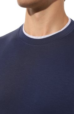 Мужская футболка из хлопка и шелка BRUNELLO CUCINELLI темно-синего цвета, арт. MTS877427 | Фото 5 (Принт: Без принта; Рукава: Короткие; Длина (для топов): Стандартные; Драгоценные камни: Проставлено; Стили: Кэжуэл)