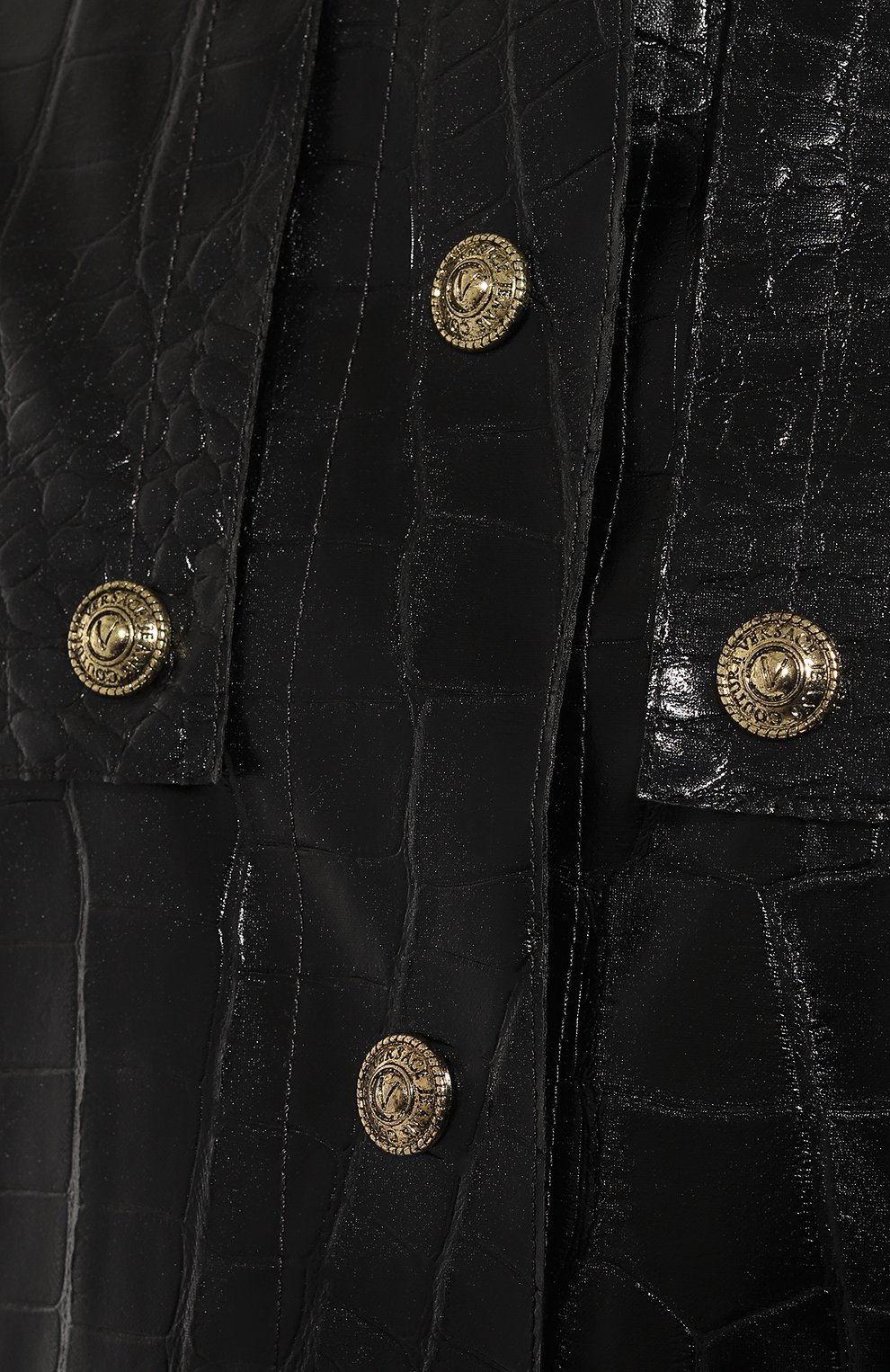 Женское пальто из экокожи VERSACE JEANS COUTURE черного цвета, арт. 75HAT406/N0221 | Фото 5 (Рукава: Длинные; Стили: Гламурный; Длина (верхняя одежда): До колена; Материал внешний: Синтетический материал; Материал сплава: Проставлен о; Материал подклада: Синтетический материал; 1-2-бортные: Однобортные; Драгоценные камни: Проставлено)