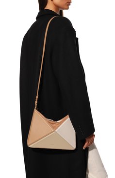 Женская сумка flex small MLOUYE бежевого цвета, арт. 10-017-031 | Фото 2 (Сумки-технические: Сумки через плечо; Материал: Натуральная кожа; Ремень/цепочка: На ремешке; Размер: small)