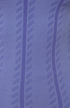 Женский пуловер GIORGIO ARMANI голубого цвета, арт. 3RAM14/AM37Z | Фото 5 (Длина (для топов): Стандартные; Материал сплава: Проставлено; Нос: Не проставлено; Материал внешний: Вискоза; Женское Кросс-КТ: Пуловер-одежда; Драгоценные камни: Проставлено; Рукава: 3/4; Стили: Кэжуэл)