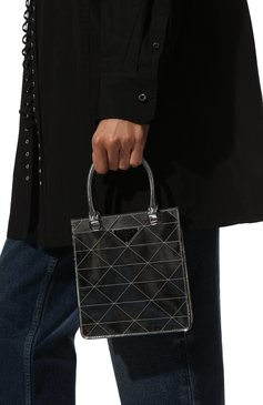Женская сумка PRADA серебряного цвета, арт. 1BA334-2D0F-F0118-5SO | Фото 2 (Сумки-технические: Сумки через плечо, Сумки top-handle; Материал: Натуральная кожа; Размер: mini; Ремень/цепочка: На ремешке)