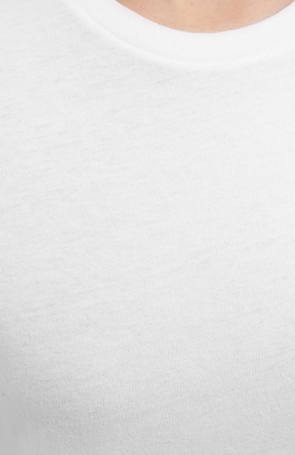 Женская хлопковая футболка AGOLDE белого цвета, арт. A7047 | Фото 5 (Принт: Без принта; Рукава: Короткие; Длина (для топов): Стандартные; Региональные ограничения белый �список (Axapta Mercury): RU; Материал сплава: Проставлено; Материал внешний: Хлопок; Женское Кросс-КТ: Футболка-одежда; Драгоценные камни: Проставлено; Стили: Минимализм)