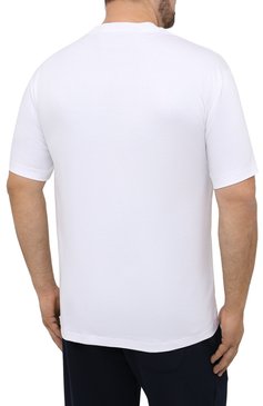 Мужская хлопковая футболка POLO RALPH LAUREN белого цвета, арт. 711746817/PRL BS | Фото 4 (Big sizes: Big Sizes; Принт: Без принта; Рукава: Короткие; Длина (для топов): Удлиненные; Материал внешний: Хлопок; Стили: Кэжуэл)