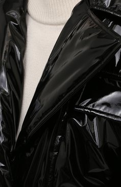 Женская утепленная куртка DOLCE & GABBANA черного цвета, арт. F9K07T/FUSJQ | Фото 5 (Кросс-КТ: Куртка, Утепленный, Пуховик; Рукава: Длинные; Стили: Гламурный; Материал внешний: Синтетический материал; Материал подклада: Синтетический материал; Длина (верхняя одежда): Короткие)