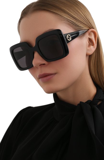 Женские солнцезащитные очки GUCCI черного цвета, арт. GG0896S 001 | Фото 2 (Тип очков: С/з; Региональные ограничения белый список (Axapta Mercury): RU; Оптика Гендер: оптика-женское; Очки форма: Квадратные)
