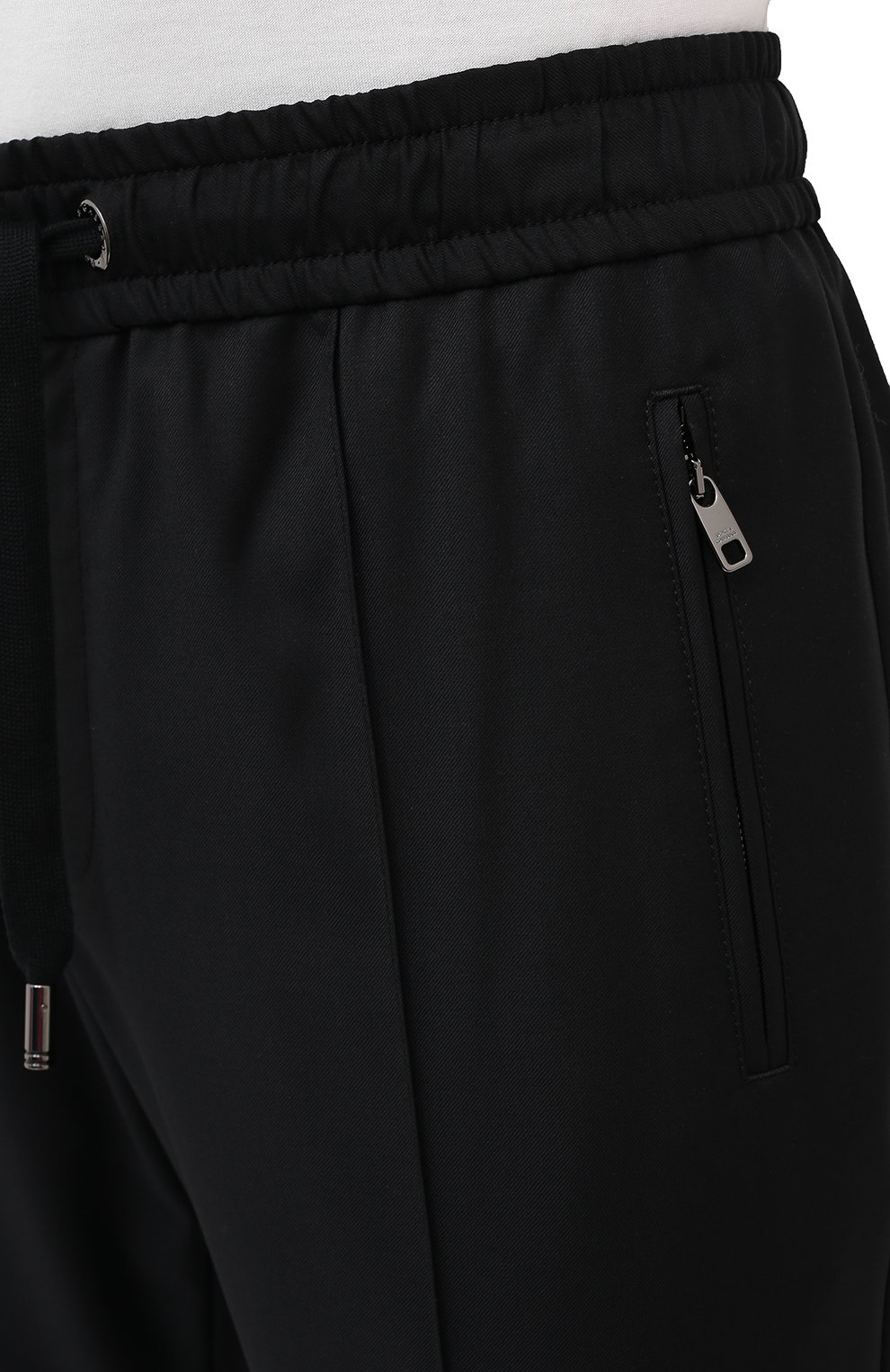 Мужские шерстяные брюки DOLCE & GABBANA черного цвета, арт. GYACET/FU2Z9 | Фото 5 (Материал внешний: Шерсть; Длина (брюки, джинсы): Стандартные; Случай: Повседневный; Материал сплава: Проставлено; Драгоценные камни: Проставлено)
