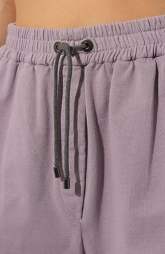 Женские хлопковые шорты BRUNELLO CUCINELLI сиреневого цвета, арт. MD869SU899 | Фото 5 (Женское Кросс-КТ: Шорты-одежда; Материал внешний: Хлопок; Стили: Кэжуэл)